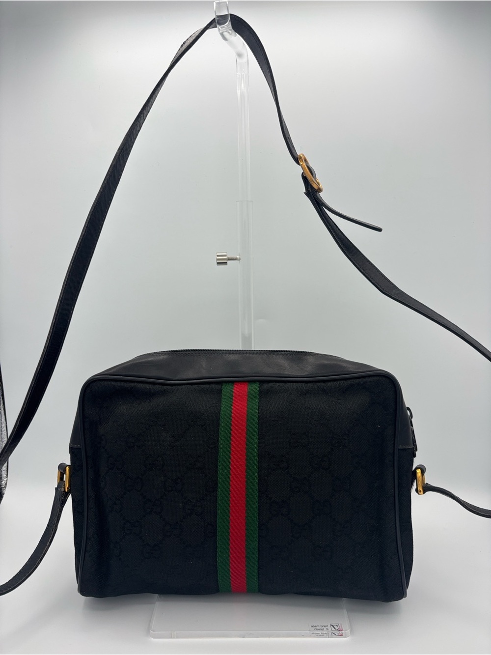 Vintage Gucci Sherry Shoulder Bag -  Black Canvas and Leather - Picture 2 of 14